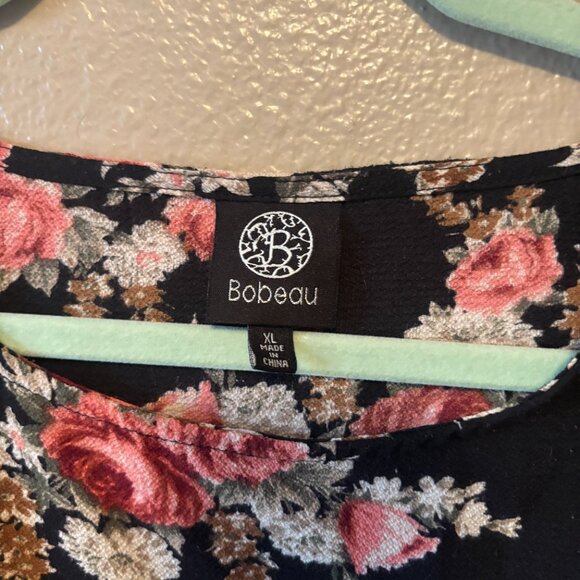 Pink and Black Floral Blouse with fun 3/4 length sleeves - Bobeau - XL - Picture 2 of 4